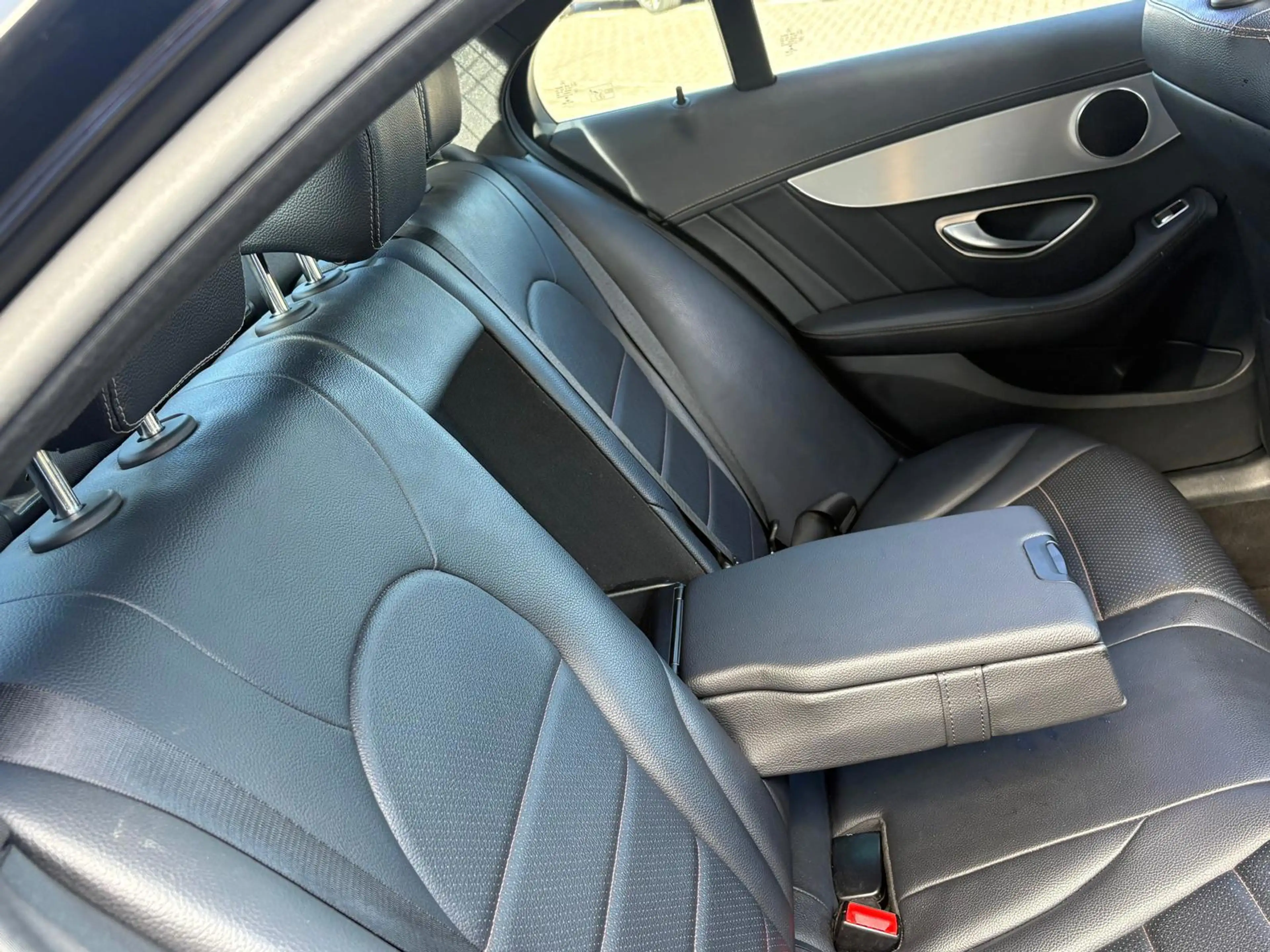 Mercedes-Benz C 180 C43 AMG-PAKKET/PANO/LEDER/19INCH/SPORTSEATS — photo 10