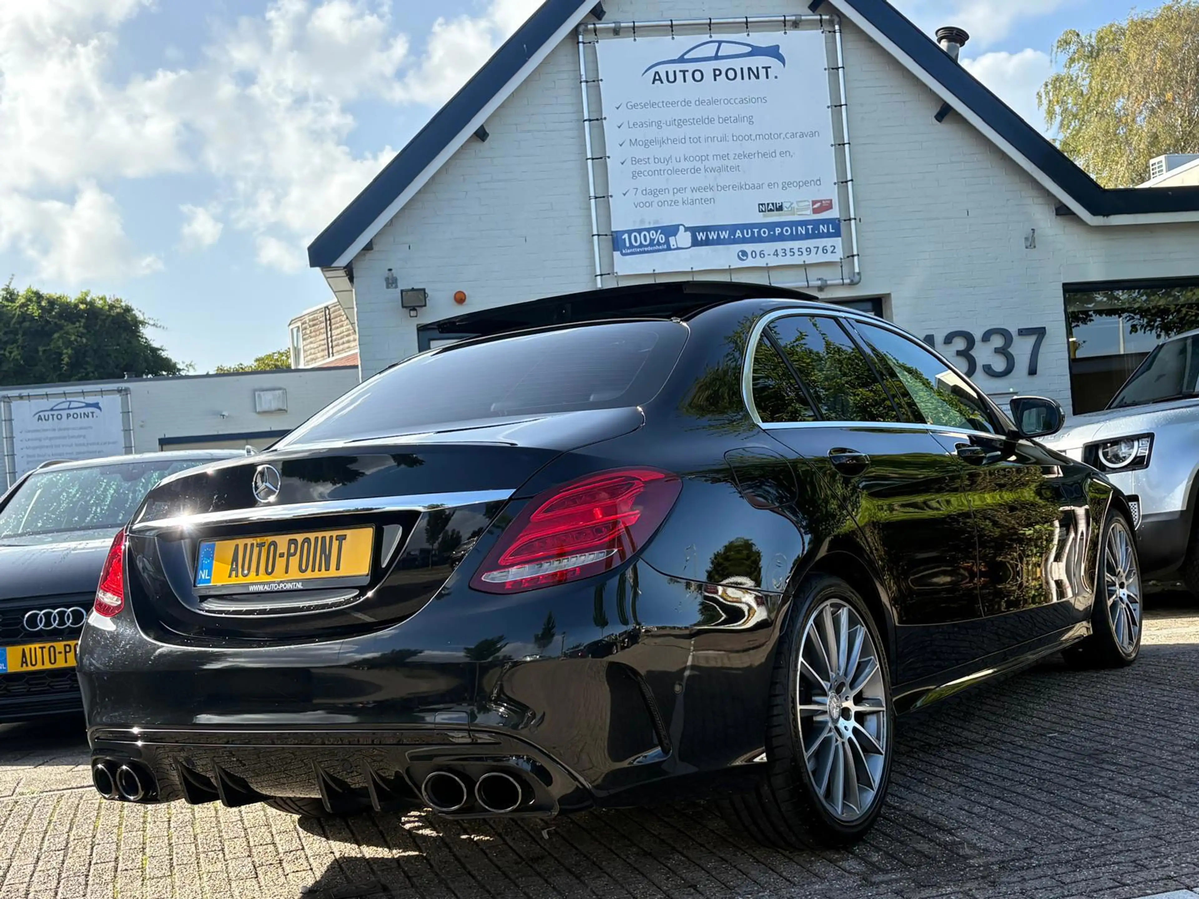 Mercedes-Benz C 180 C43 AMG-PAKKET/PANO/LEDER/19INCH/SPORTSEATS — photo 2