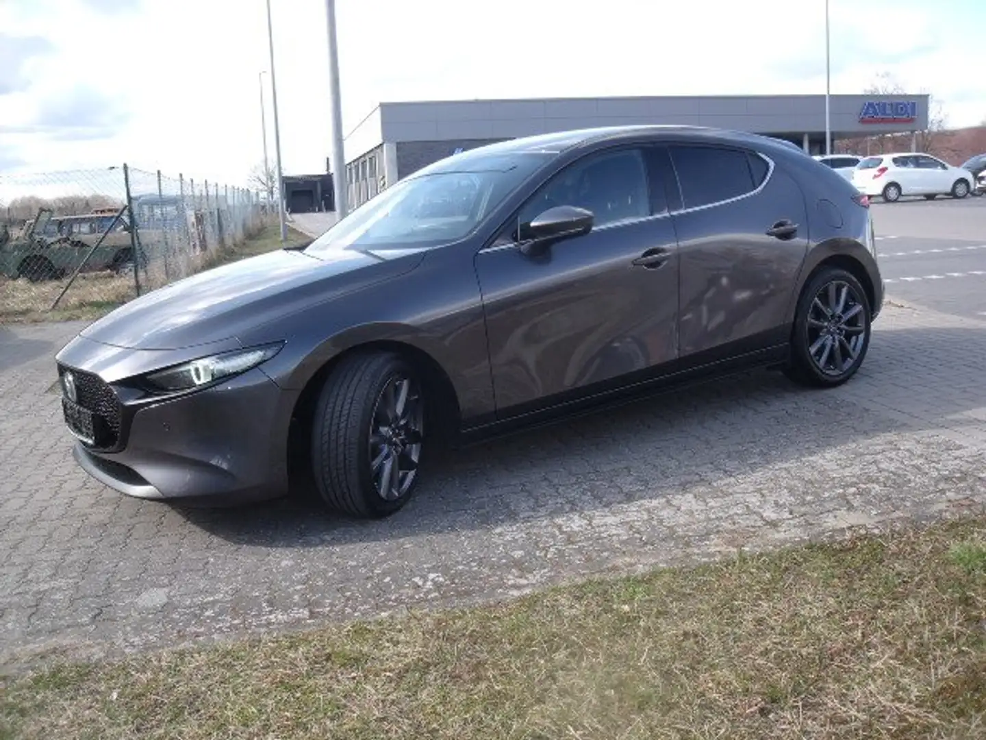 Mazda 3 Selection Grau - 1