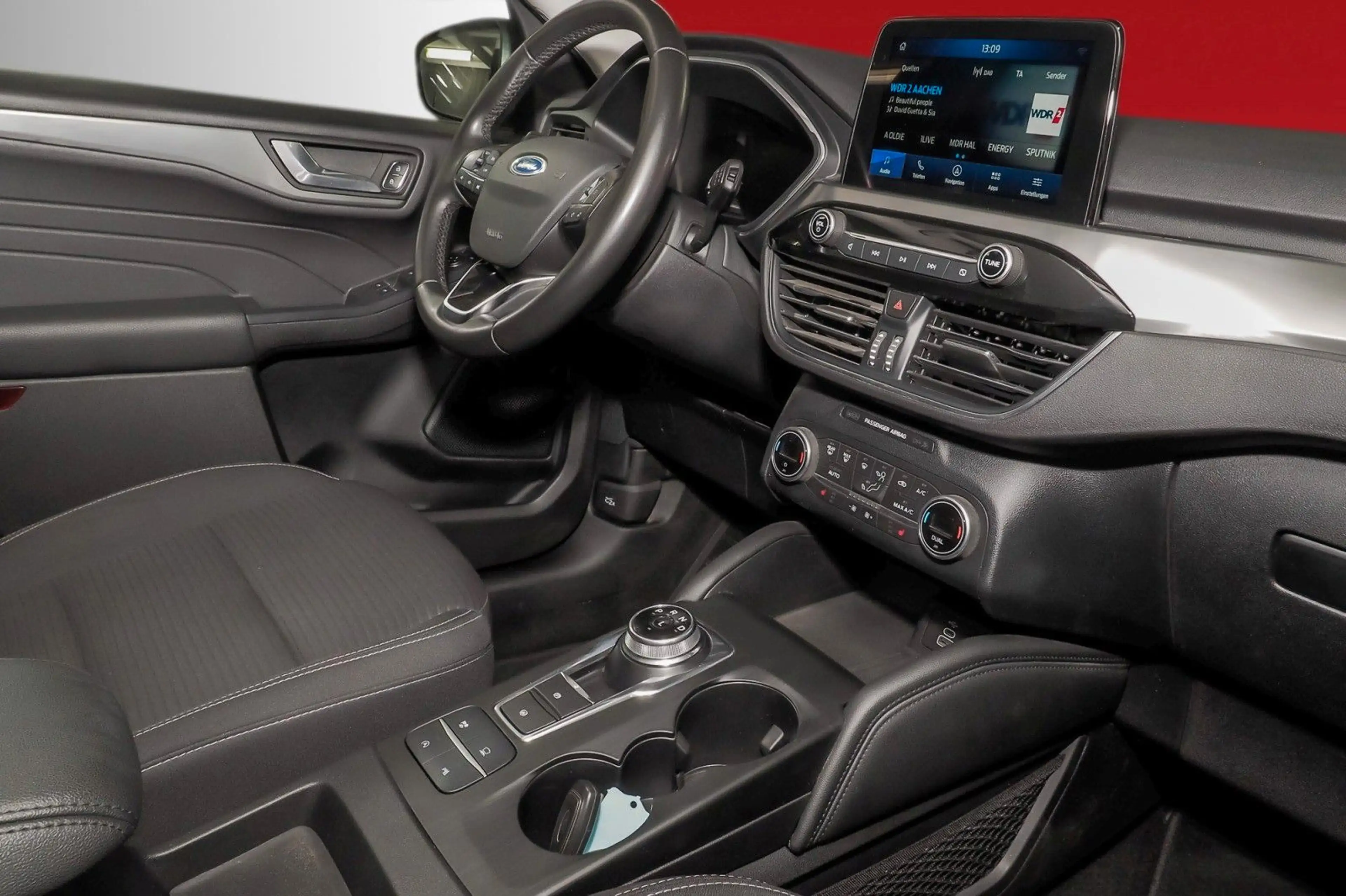 Ford Kuga Titanium 4x4*SORGLOS-PAKET*GARANTIE*TOP* — photo 14