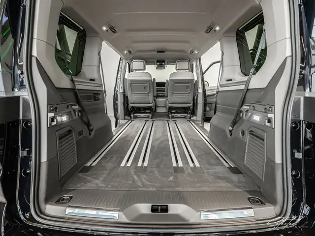 Volkswagen T7 Multivan Style eHybrid 4MOTION*AHK*DCC*HEADUP*H&K* Ansicht 47