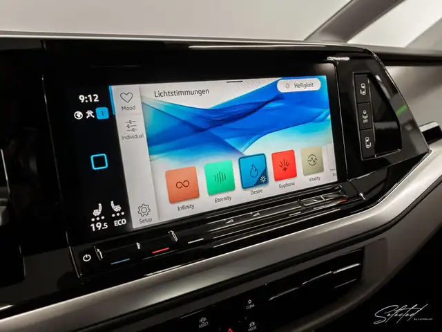 Volkswagen T7 Multivan Style eHybrid 4MOTION*AHK*DCC*HEADUP*H&K* Ansicht 36