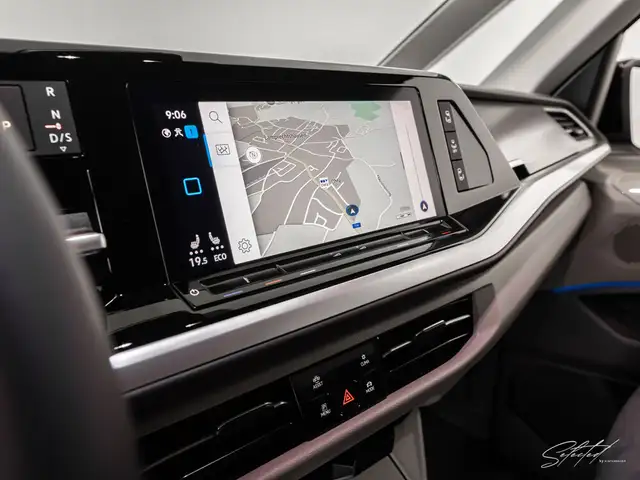 Volkswagen T7 Multivan Style eHybrid 4MOTION*AHK*DCC*HEADUP*H&K* Ansicht 24