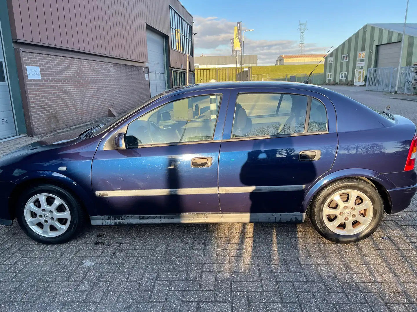 Opel Astra Astra 1.8-16V Club Blauw - 1