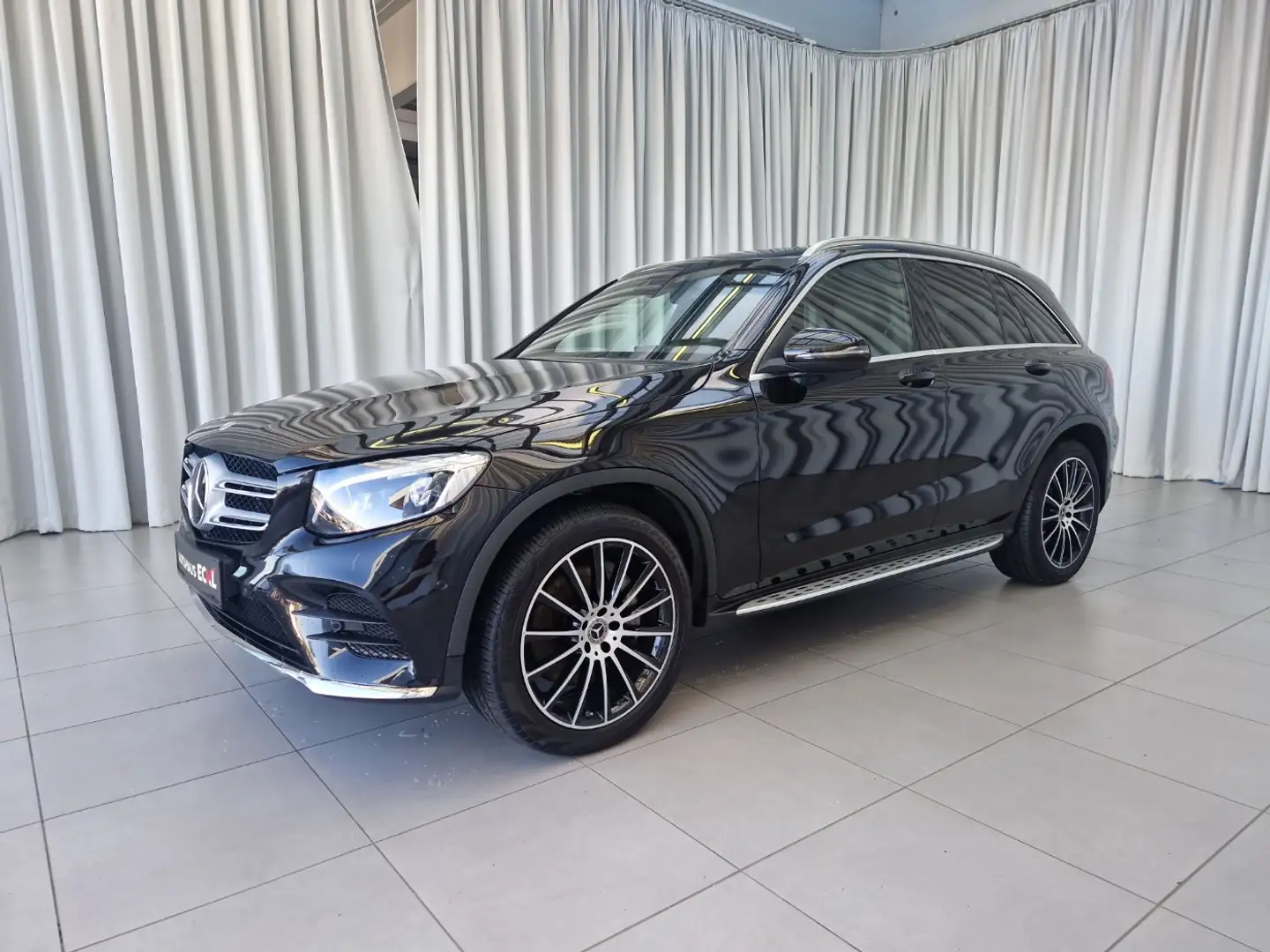 Mercedes-Benz GLC 220 d 4MATIC Standh. Schwarz - 2