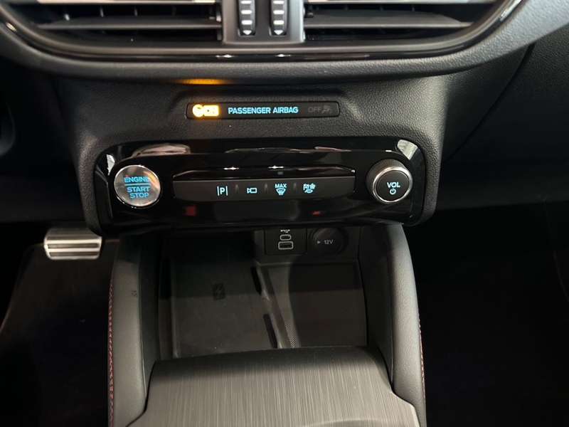 Ford Kuga 2.5 Duratec FHEV 4x4 ST-LINE X — photo 14