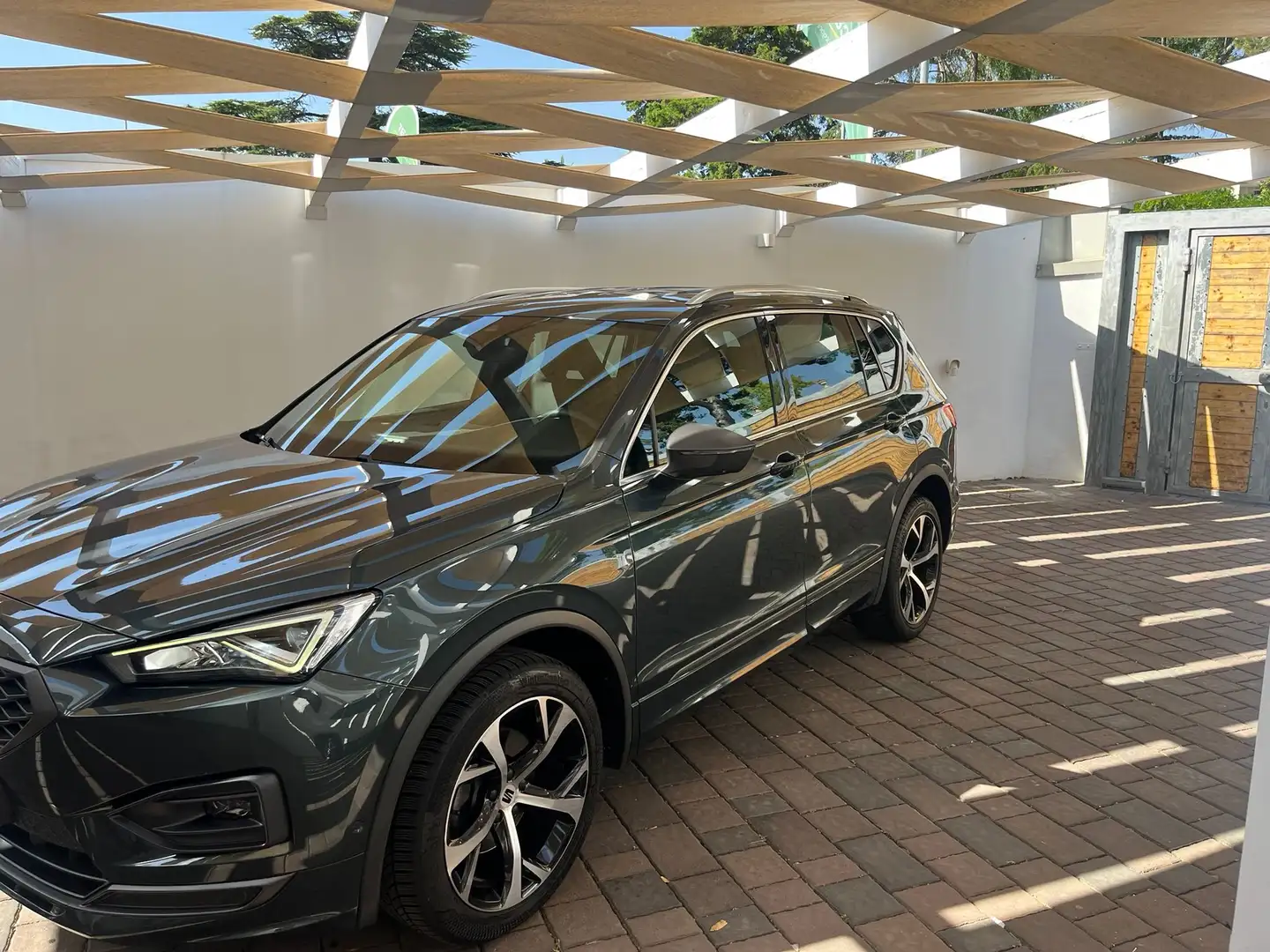 SEAT Tarraco Tarraco 2.0 tdi FR 150cv dsg Grijs - 1