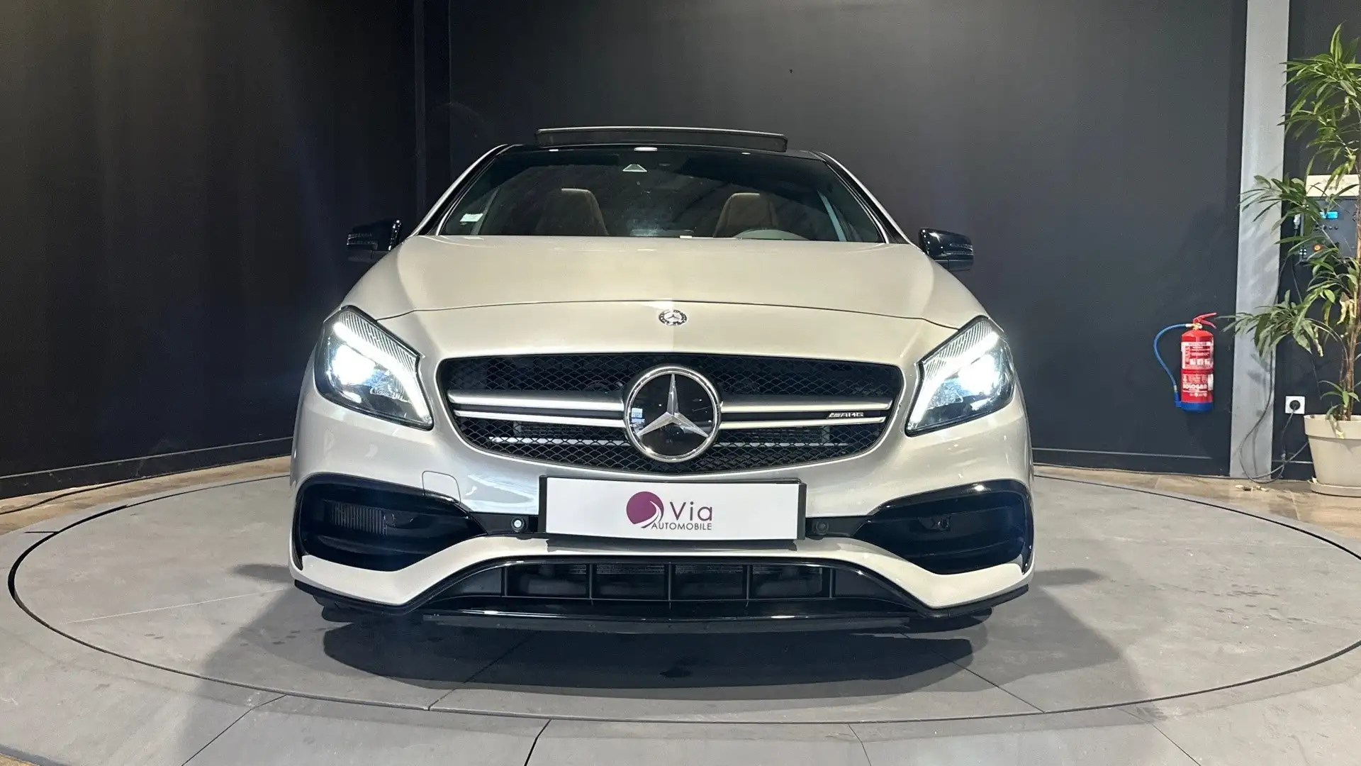 Mercedes-Benz A 45 AMG 45 AMG PERFORMANCE 4-Matic 381 Gris - 2
