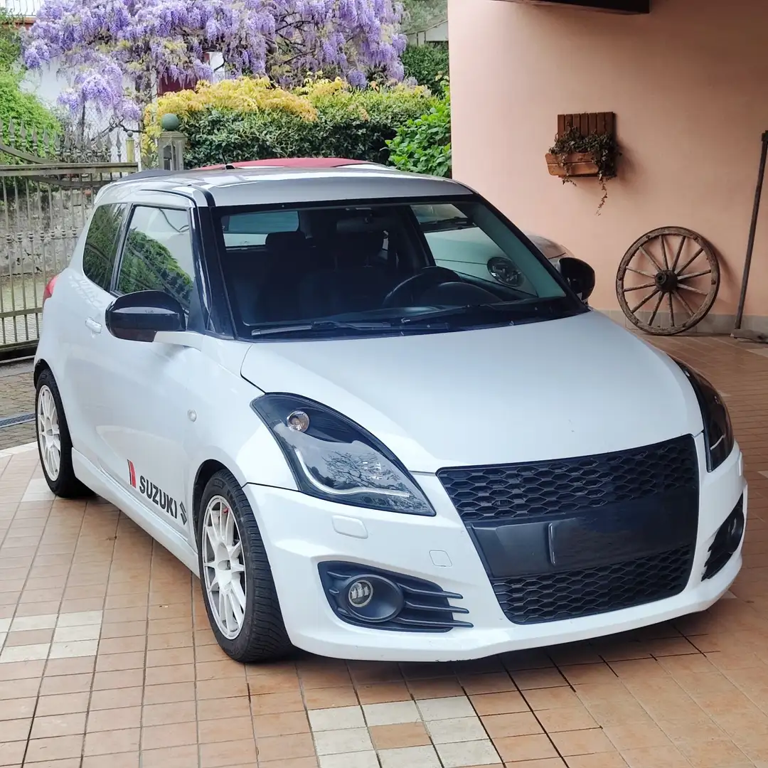 Suzuki Swift 3p 1.6 vvt Sport - 1