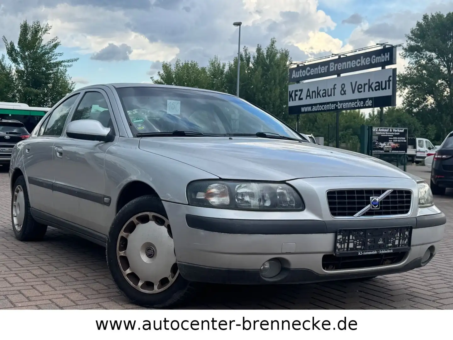 Volvo S60 Grau - 1