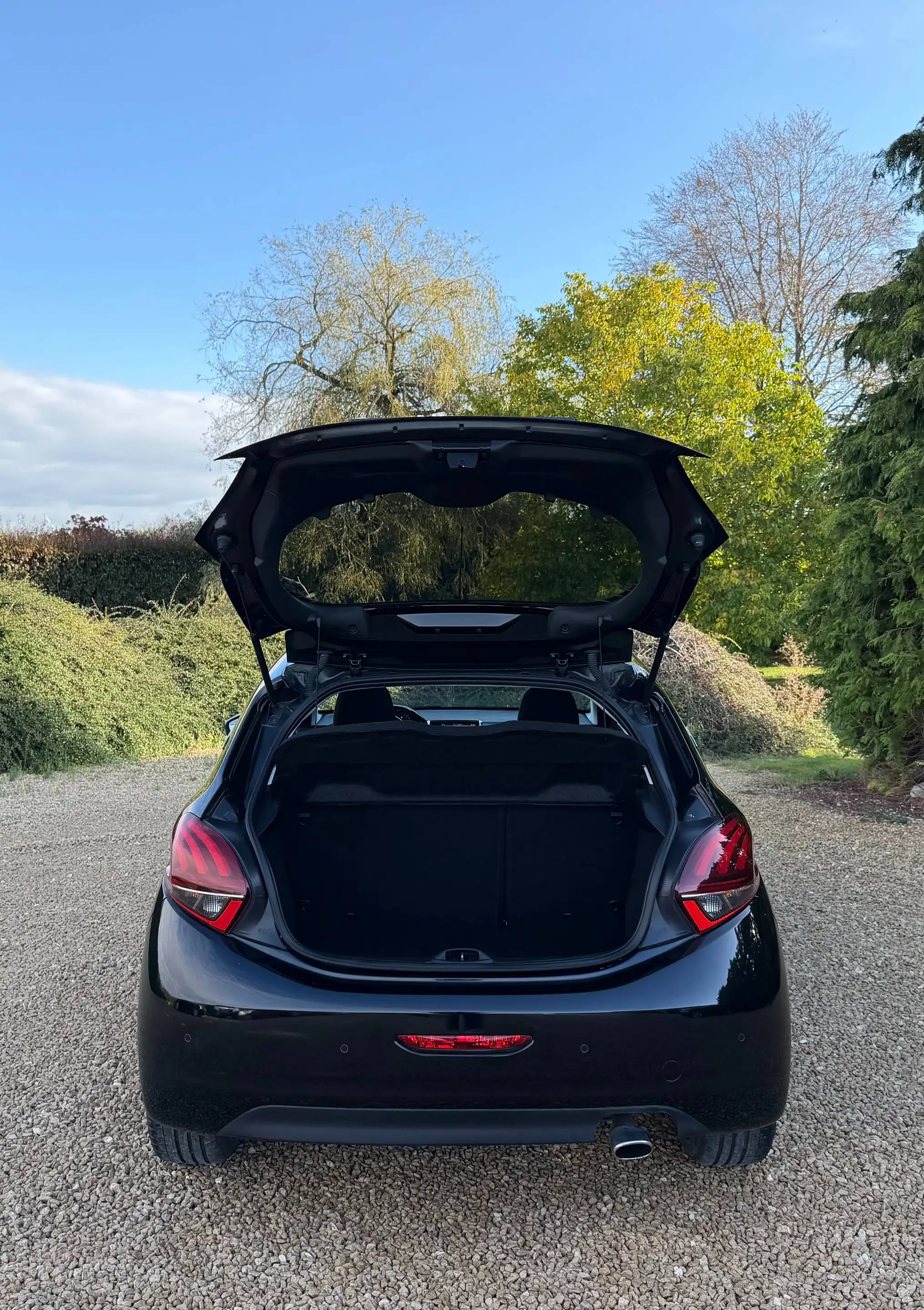 Peugeot 208 GT Line SPORT 1.2i ESSENCE 59.000 KM FULL OPTIONS PANORAMIQUE GPS CUIR LED JANTES 17' GARANTIE 1 AN — photo 7