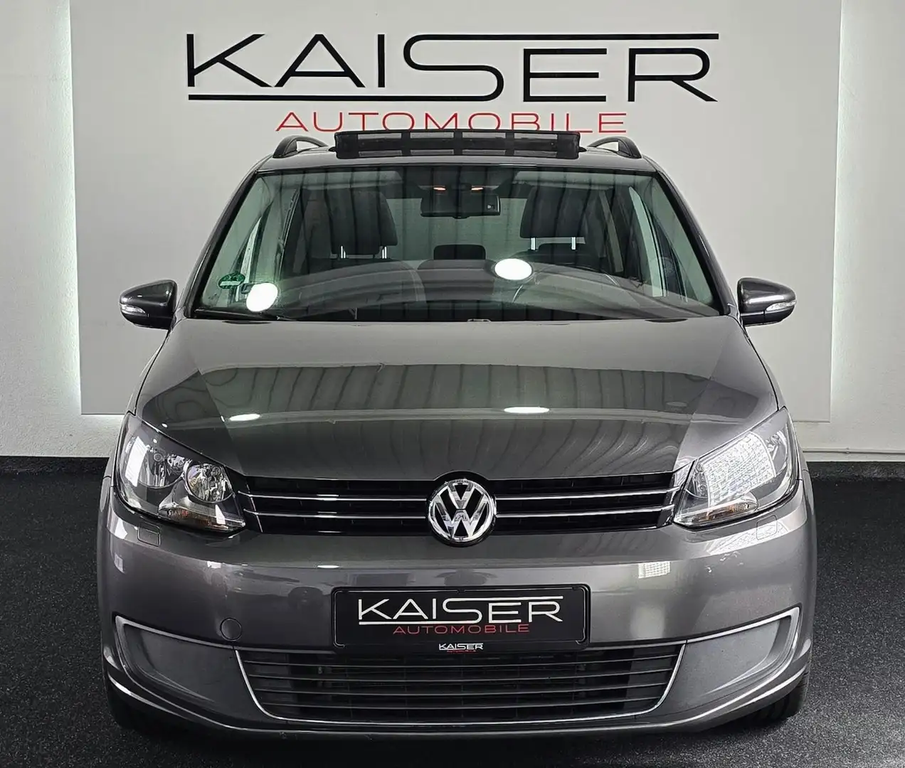 Volkswagen Touran Comfortline*DSG*PANORAMA*TEMPOMAT*KLIMAAU Gris - 2