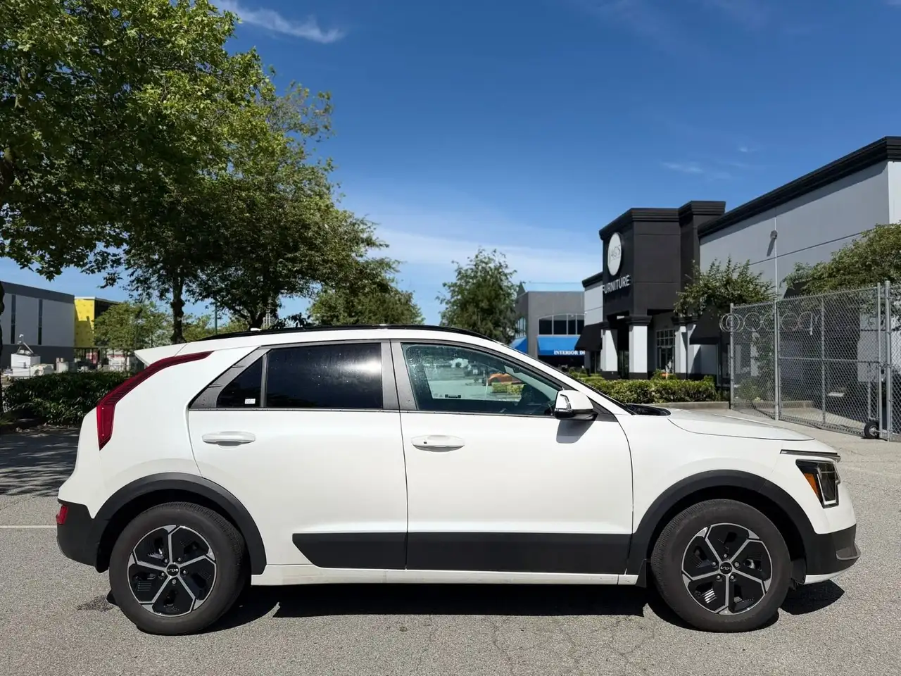 Kia Niro снимка Kia Niro