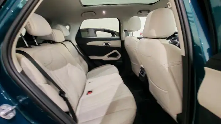 BYD Dolphin 2026, foto 11