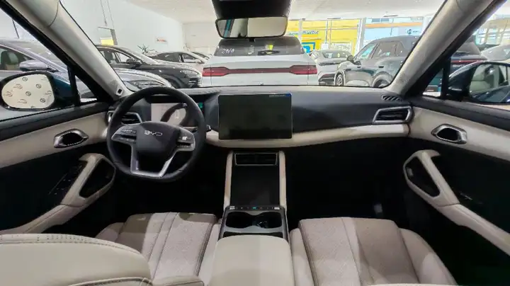 BYD Dolphin 2026, foto 12