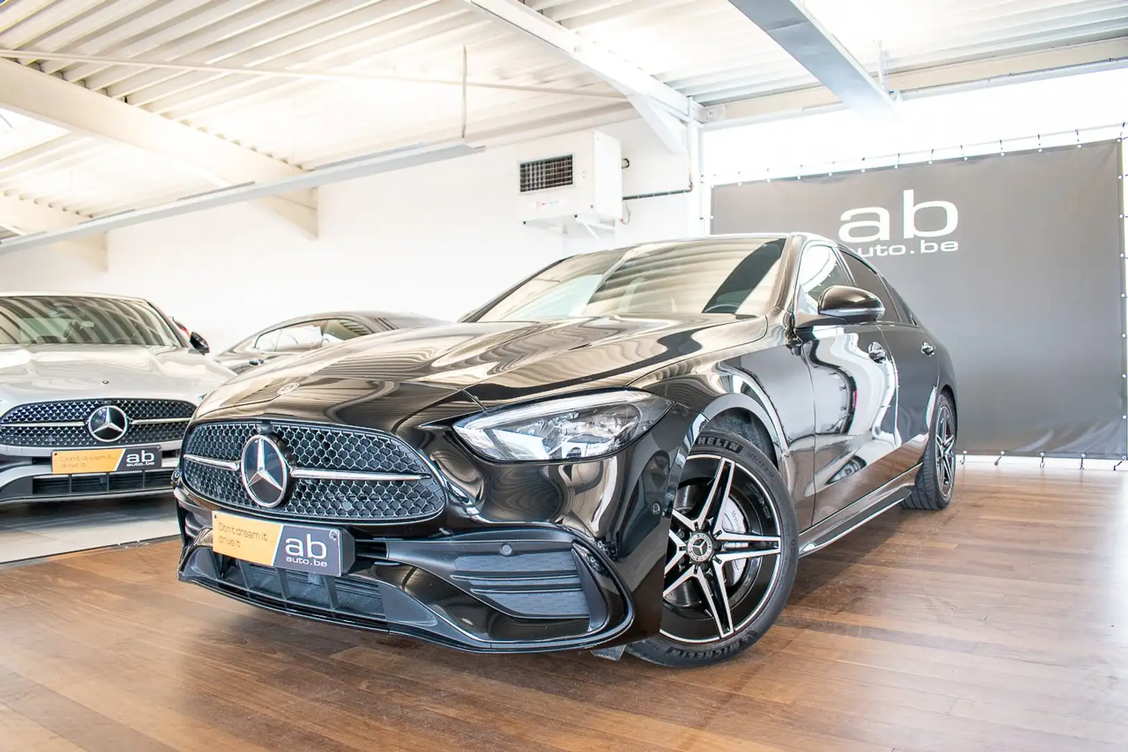 Mercedes-Benz C 180 AMG-LINE DYN SEL,APPLE/ANDROID,KEY-LESS,ZETELVER Noir - 1