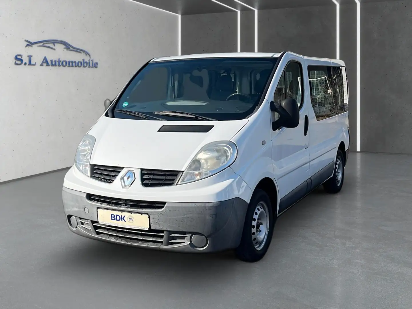 Renault Trafic Combi L1H1 2,7t  verglast Wagen Nr.:033 Білий - 1