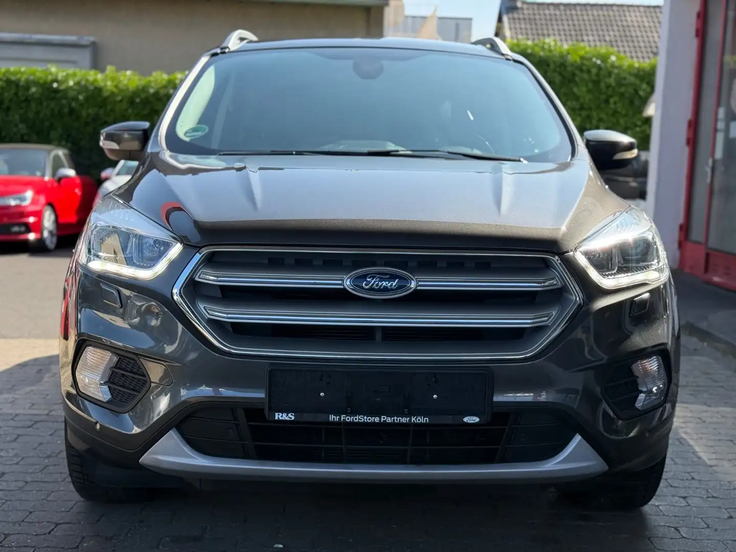 Ford Kuga Titanium NAVI/LEDER/SHZ/PDC/AHK/ALUS/TEMPO Grau - 2