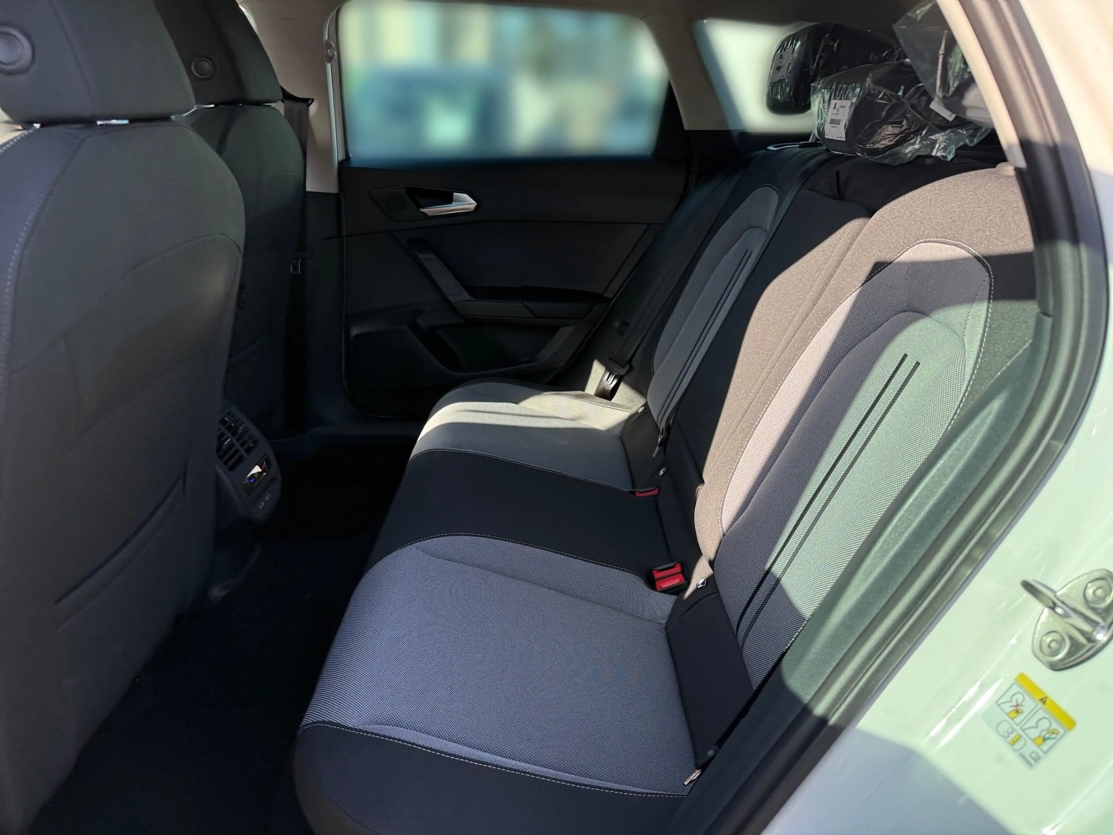 SEAT Leon SP Kombi Style Edition 1.5TSI 115PS AHK Kam. — photo 9