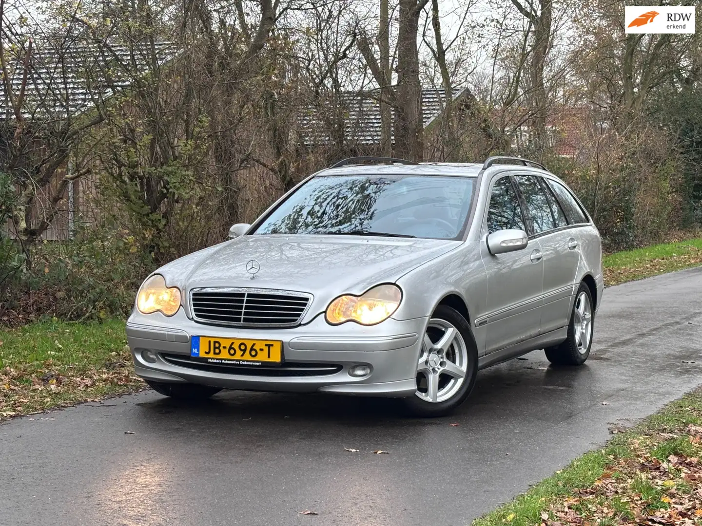Mercedes-Benz C 240 Combi Classic | Automaat + Cruise Nu € 1.950,-!!! Grau - 1