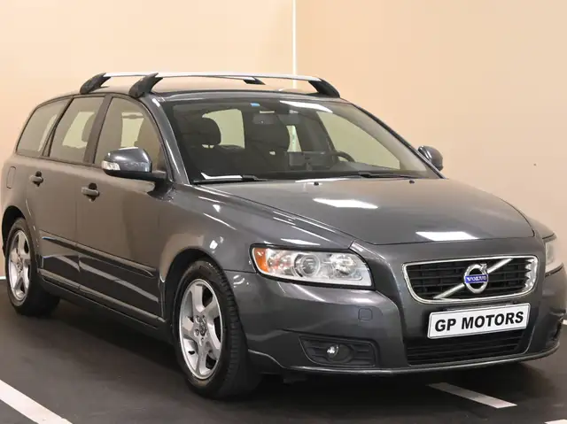 Volvo V50