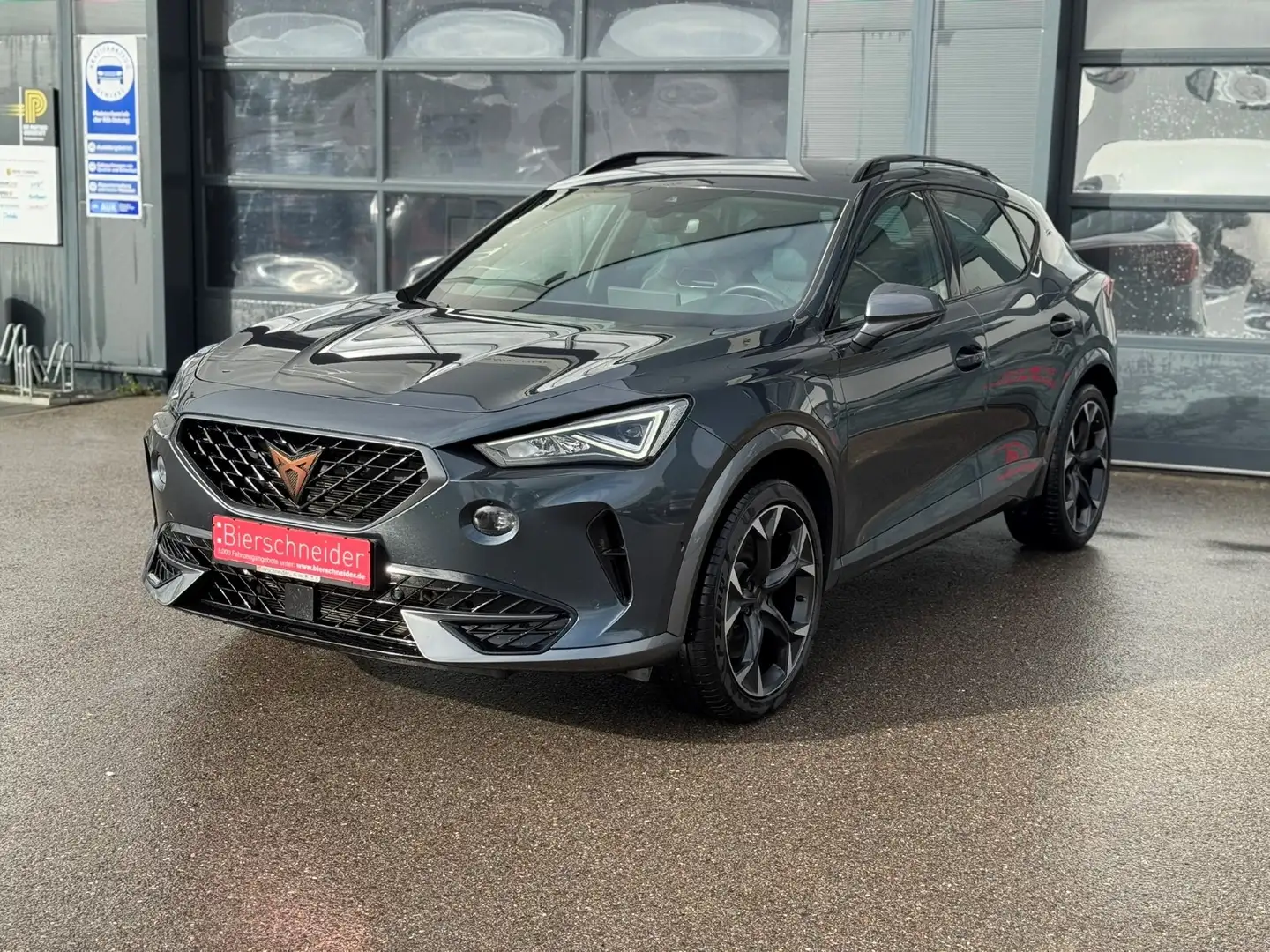 CUPRA Formentor 1.4 e-HYBRID DSG VZ LED NAVI LEDER AHK KAMERA PARK Grau - 2