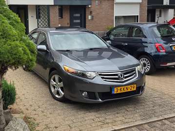 Accord 2.4i Executive (duurste uitvoering) 201pk