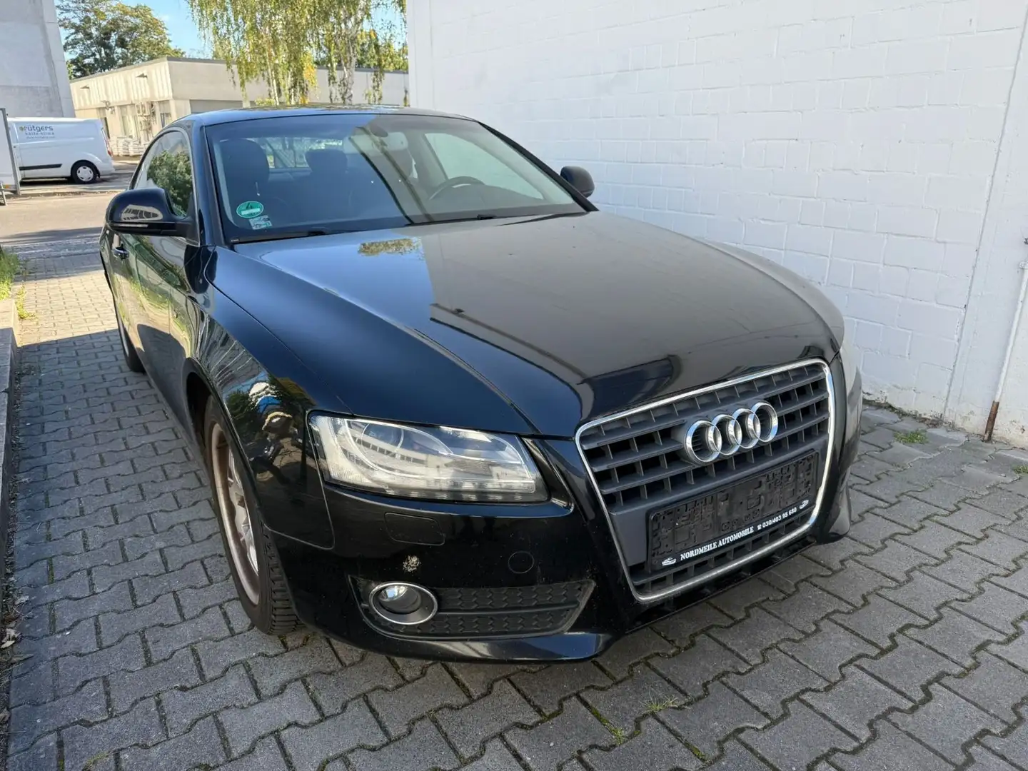 Audi A5 Coupe 2.7 TDI Schwarz - 1