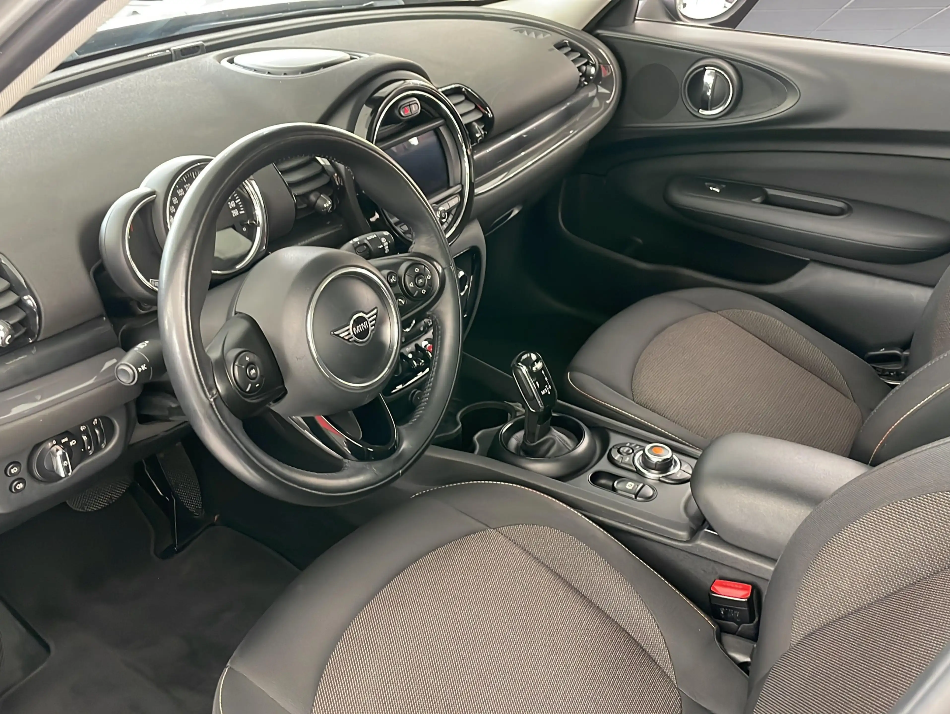 MINI One Clubman - Automatik-Navi-Klima-Garantie — photo 11