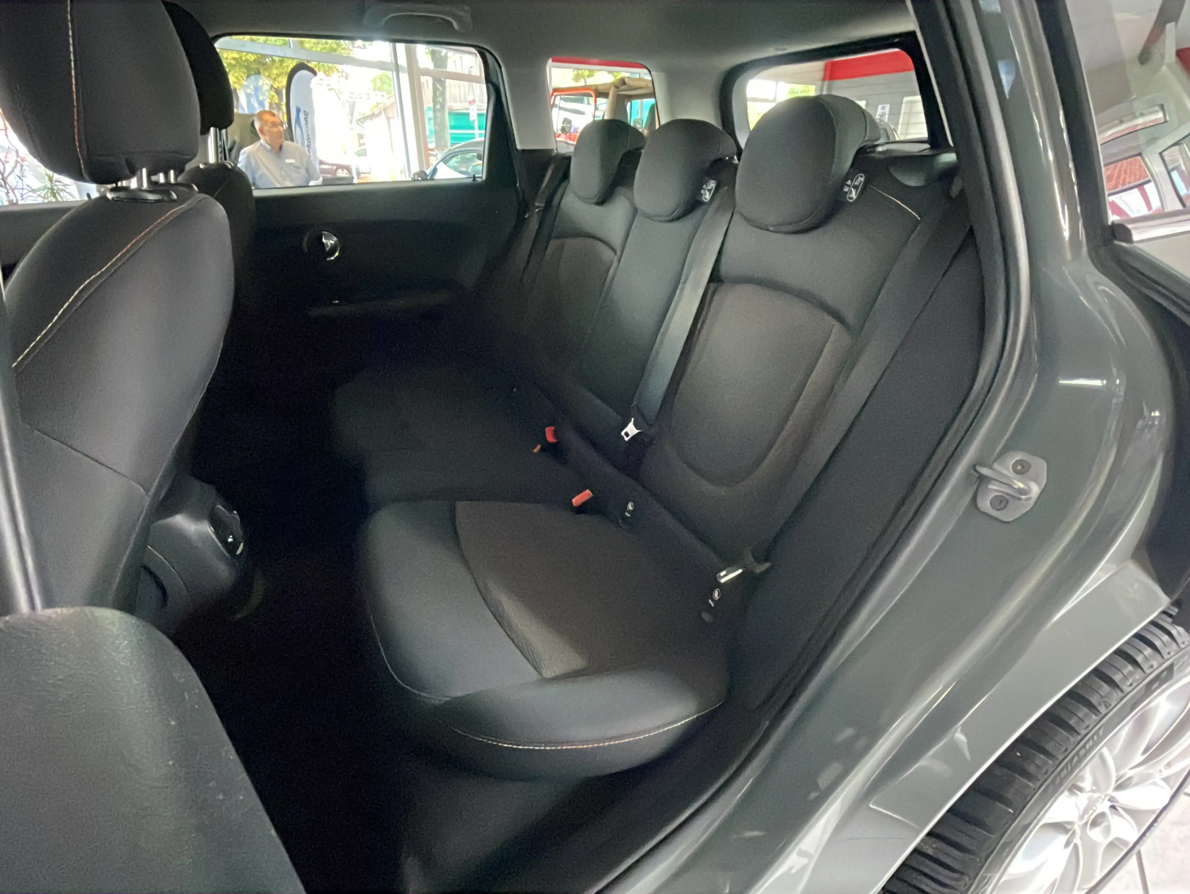 MINI One Clubman - Automatik-Navi-Klima-Garantie — photo 15