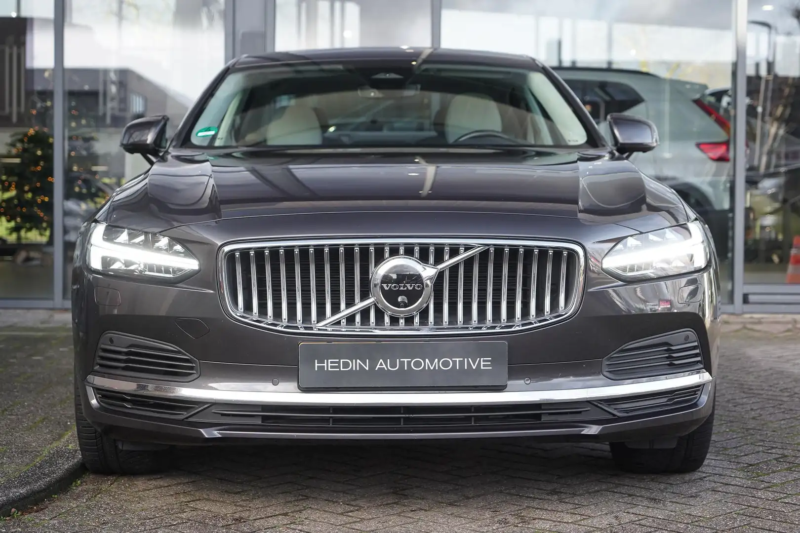 Volvo S90 2.0 T8 AWD Inscription | Elektrische Stoelen | Har Gris - 2
