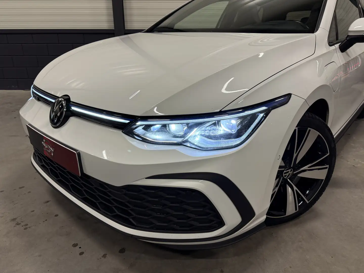 Volkswagen Golf GTE 1.4 eHybrid 245PK PANO/HEAD-UP/IQ-LIGHT/ACC/18"/SF Biały - 2