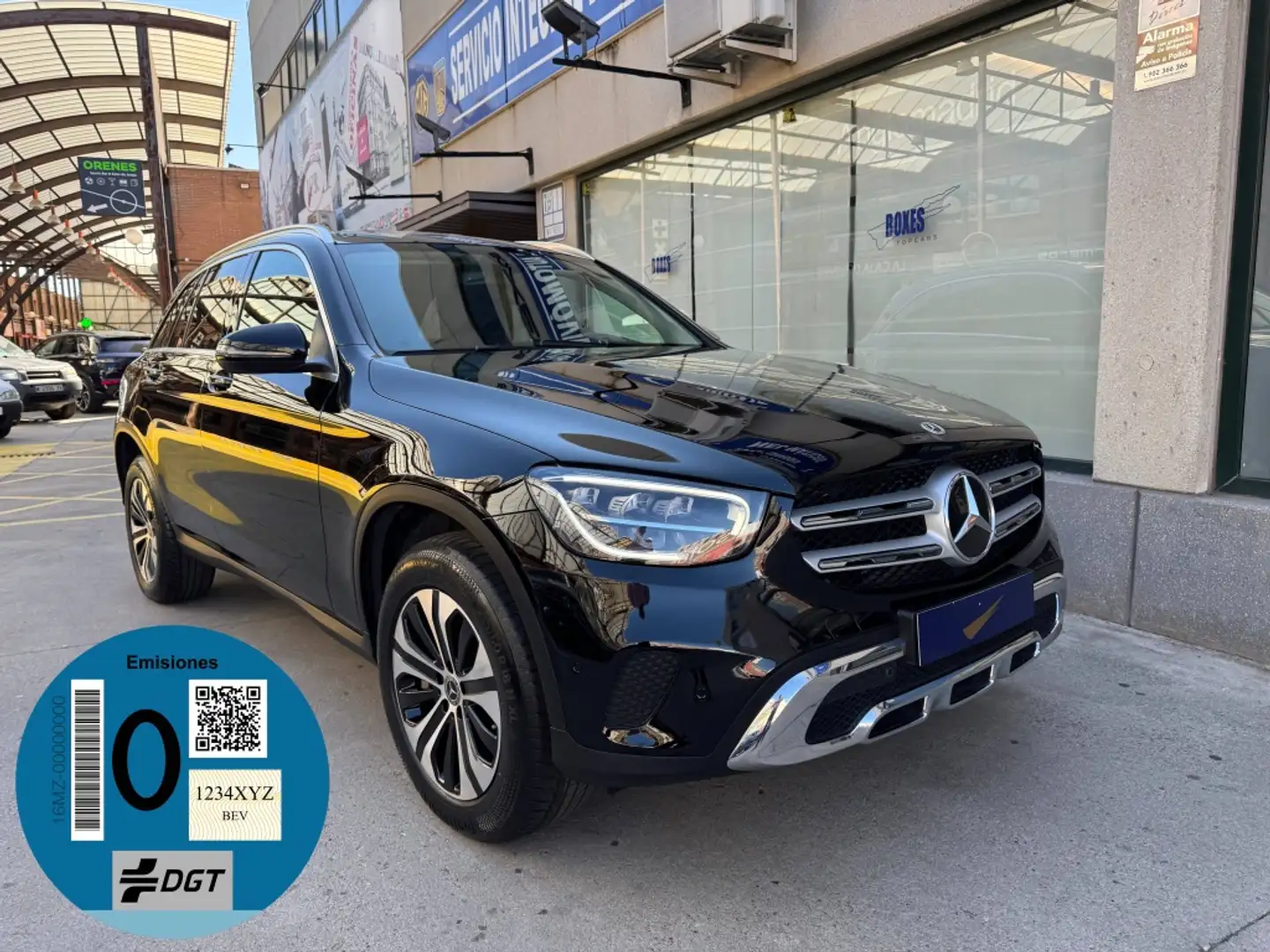 Mercedes-Benz GLC 300 300e 4Matic 9G-Tronic Negro - 1