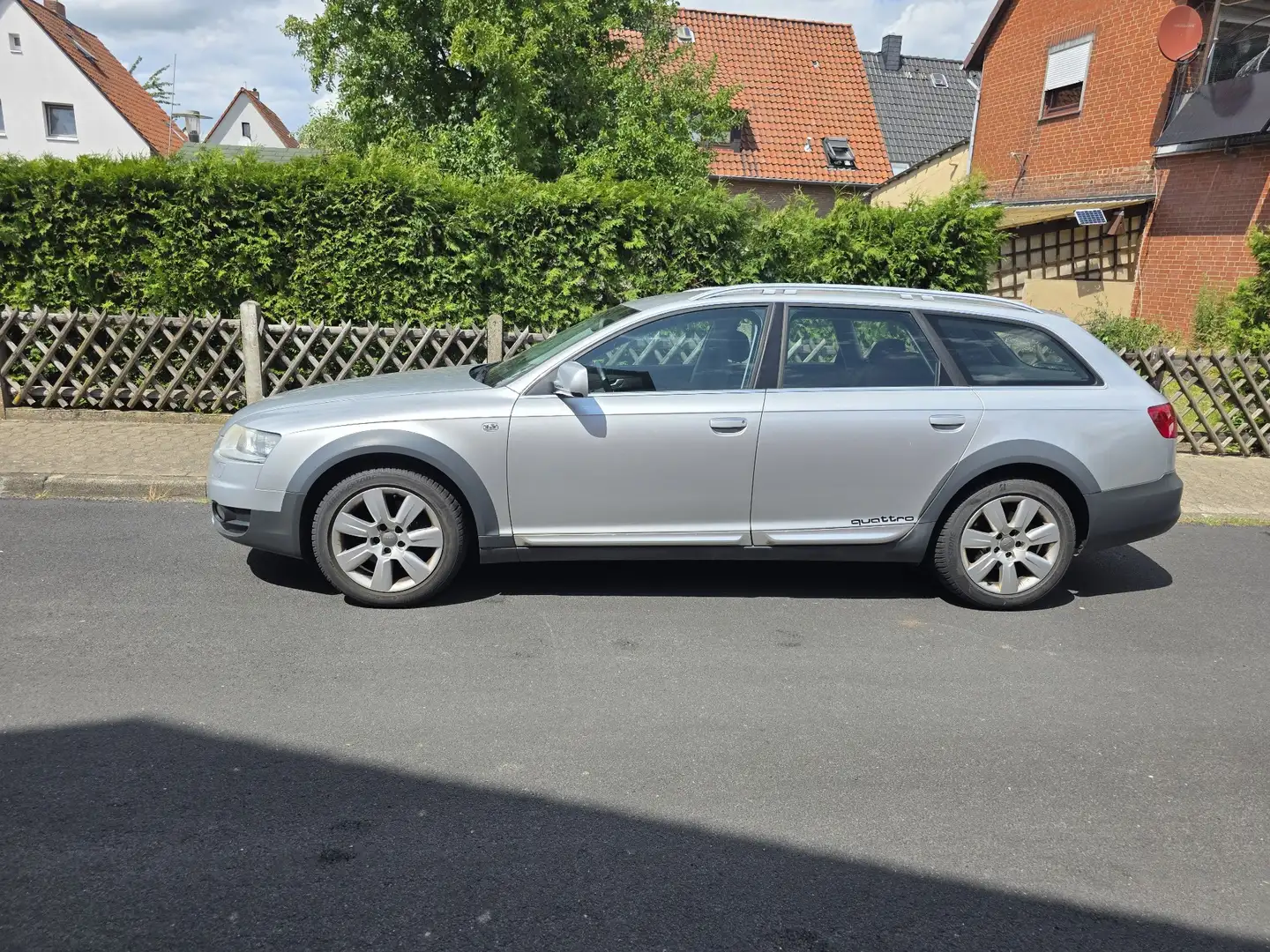 Audi A6 allroad A6 allroad quattro 3.2 FSI tiptronic Silber - 1
