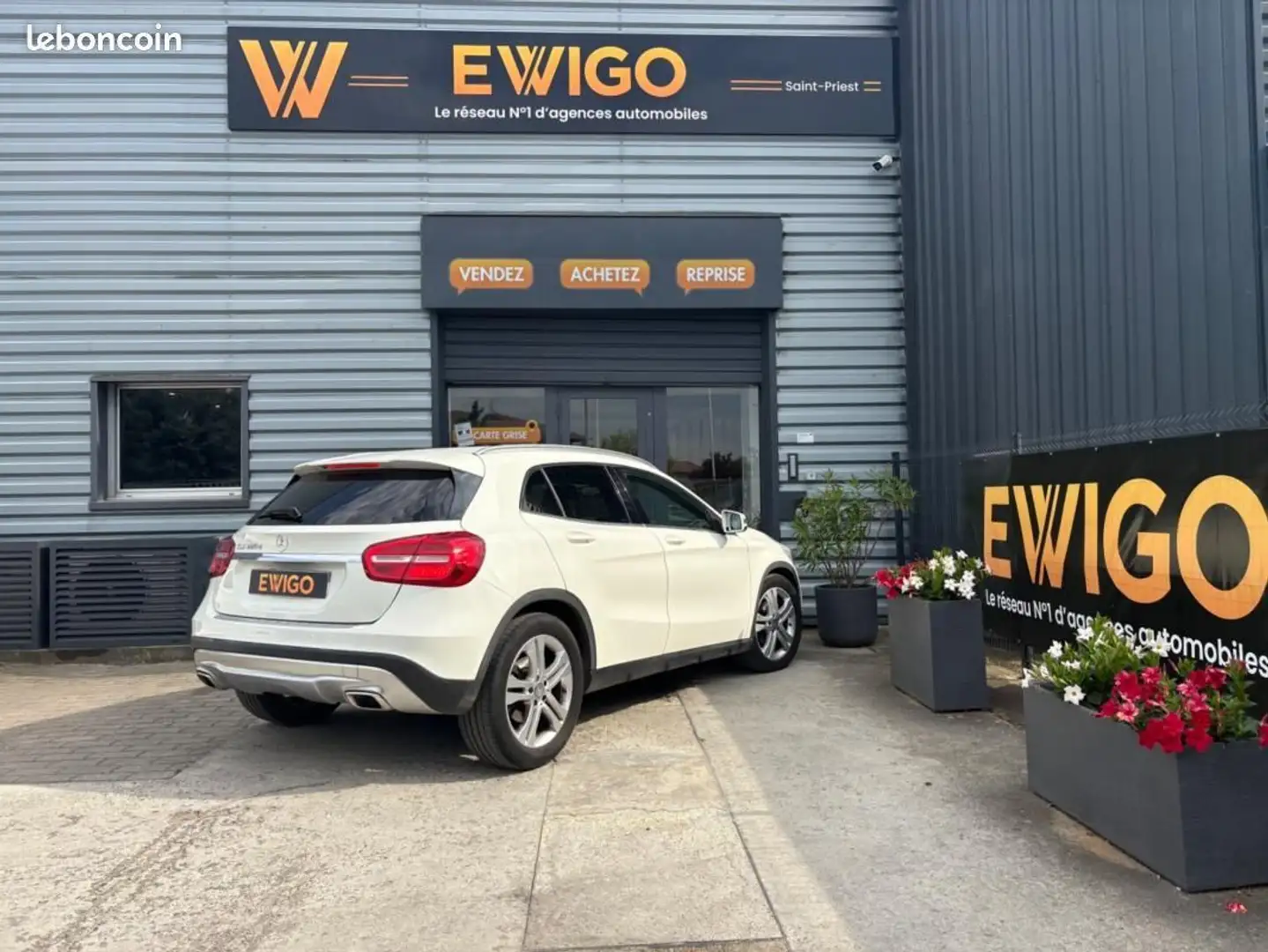 Mercedes-Benz GLA 220 Classe Mercedes 2.2 220 D 177ch BUSINESS 7G-DCT BV Blanc - 2