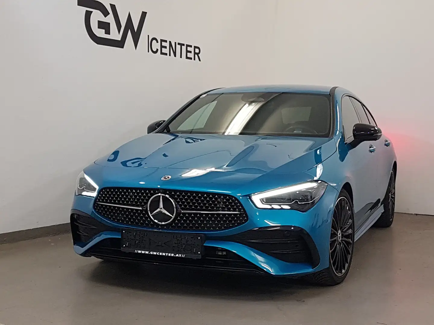 Mercedes-Benz CLA 200 d ShootingBrake AMG Line Facelift Multibeam 360 Blau - 1