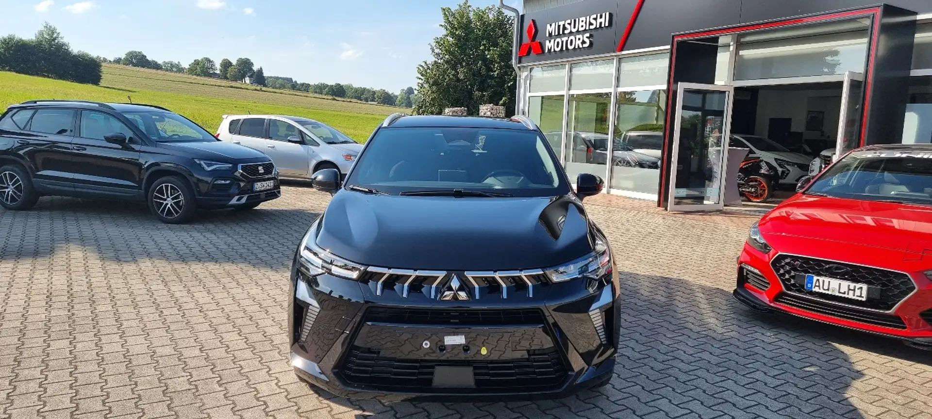 Mitsubishi ASX PLUS 1.3 T-Benziner 6-Gang 8Jahre Garantie Noir - 2