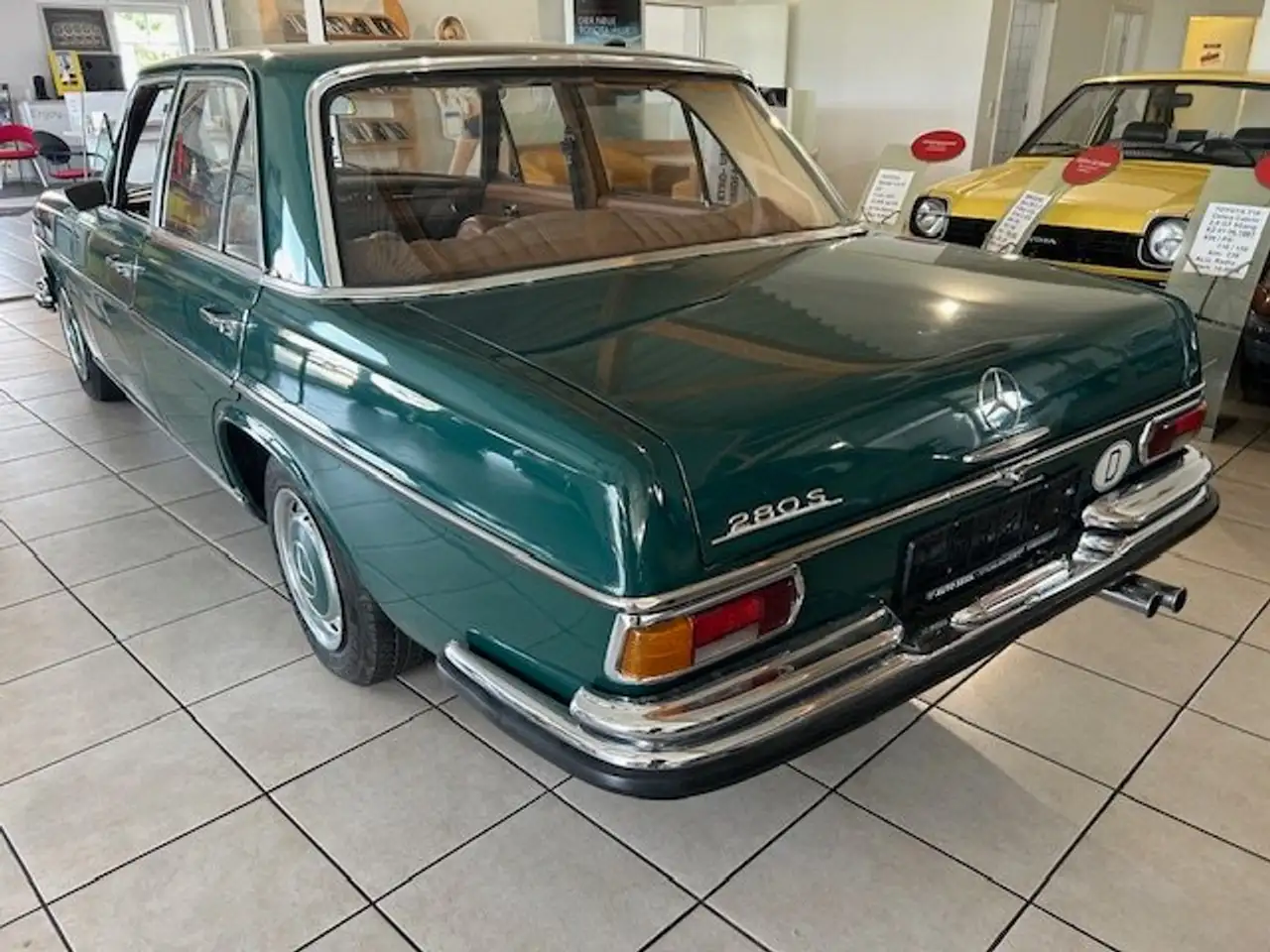 Mercedes-Benz 280 S / 8 elektr. Schiebedach, Radio, ZV, H-Kenn, foto 4