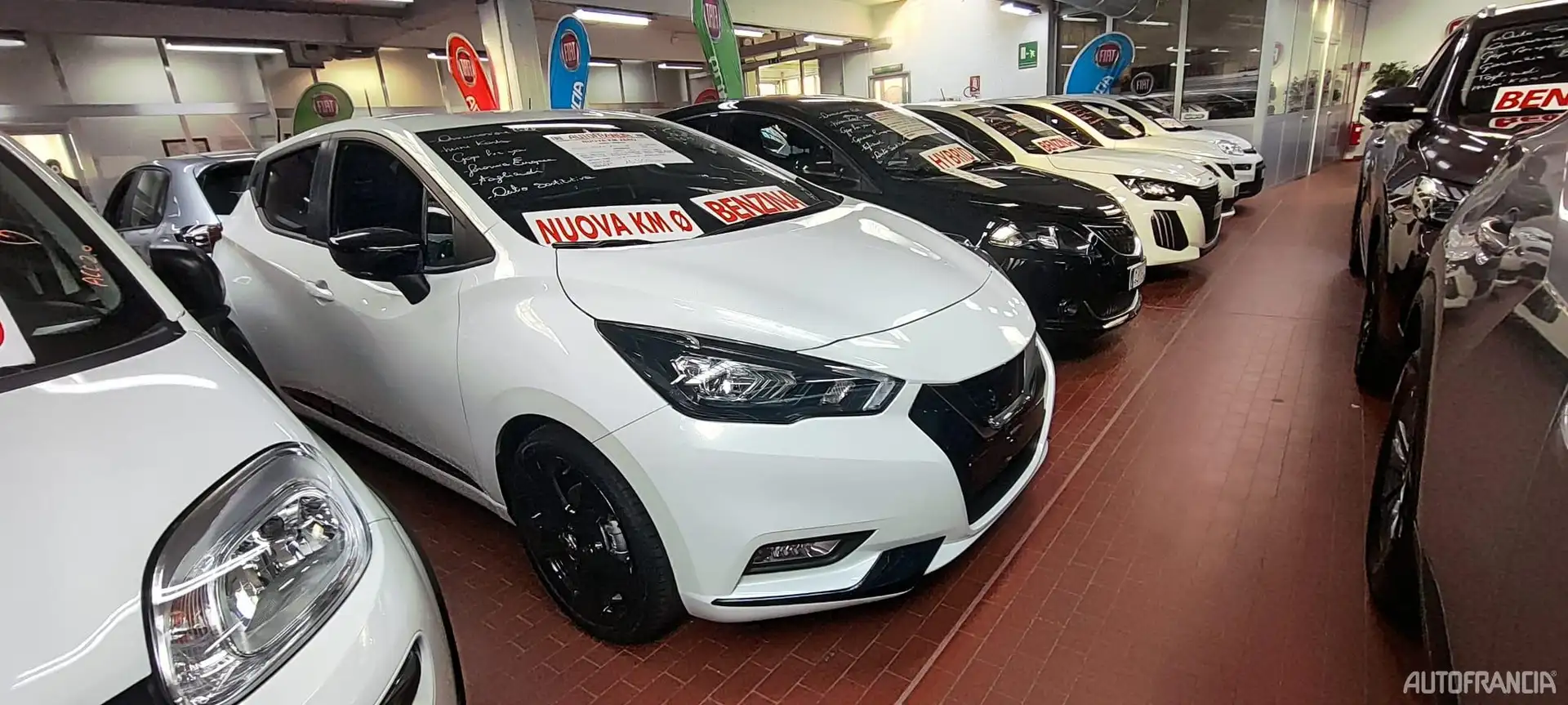 Nissan MICRA - 1.0 92CV N-SPORT White - 2