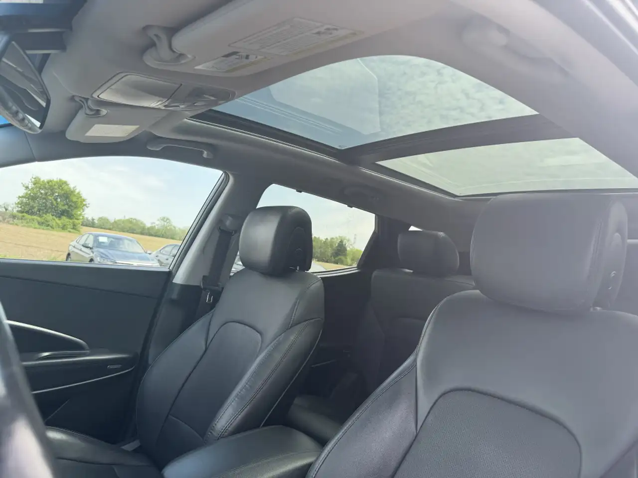 Hyundai SANTA FE снимка Hyundai SANTA FE
