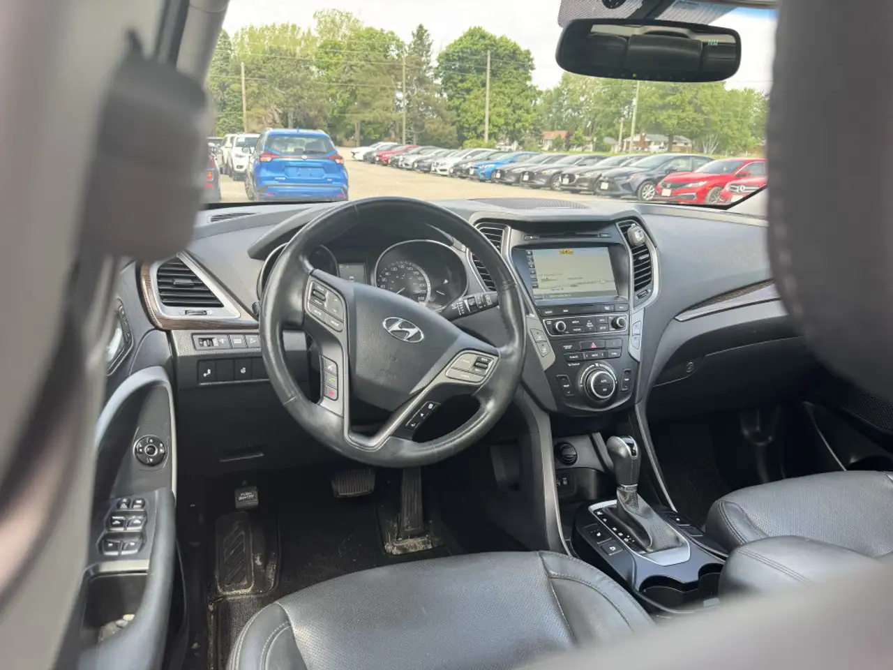 Hyundai SANTA FE снимка Hyundai SANTA FE