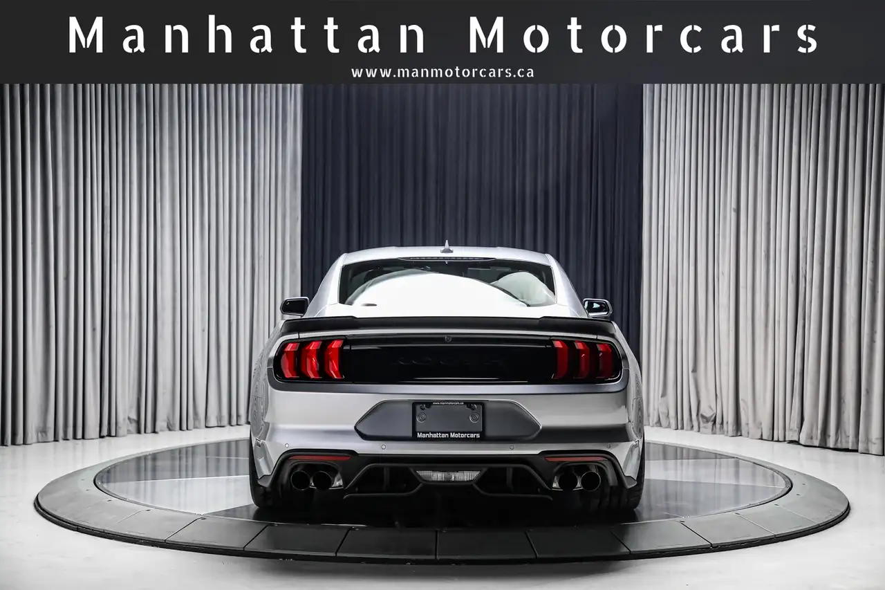 Ford Mustang photo Ford Mustang