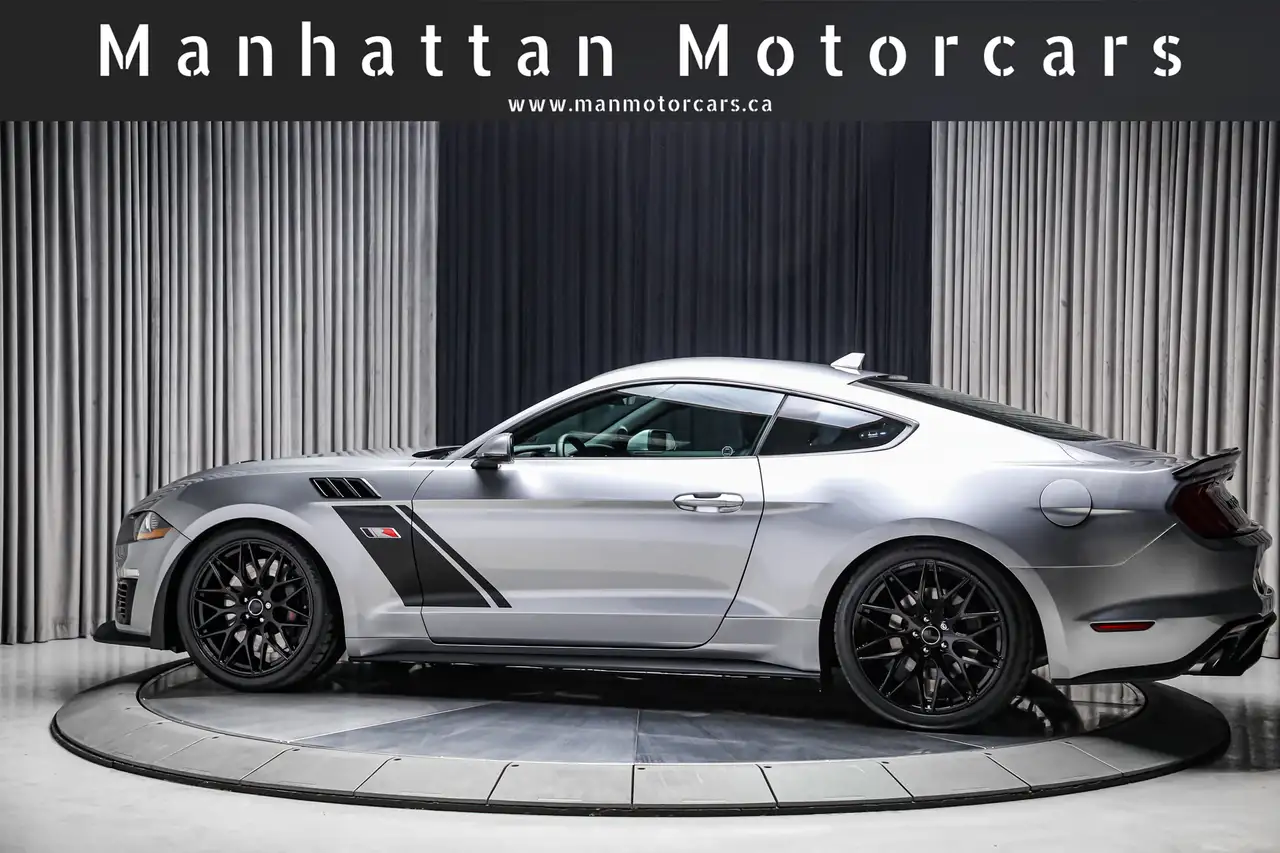 Ford Mustang photo Ford Mustang
