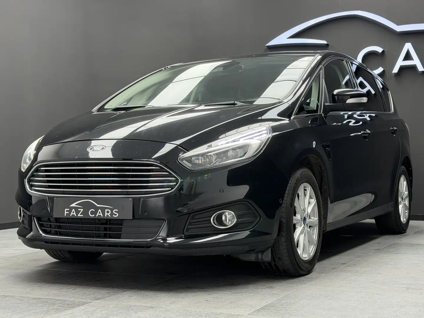 Ford S-Max 2.0 TDCi Titanium * LED + CUIR + GPS + 7PLACES * Nero - 2