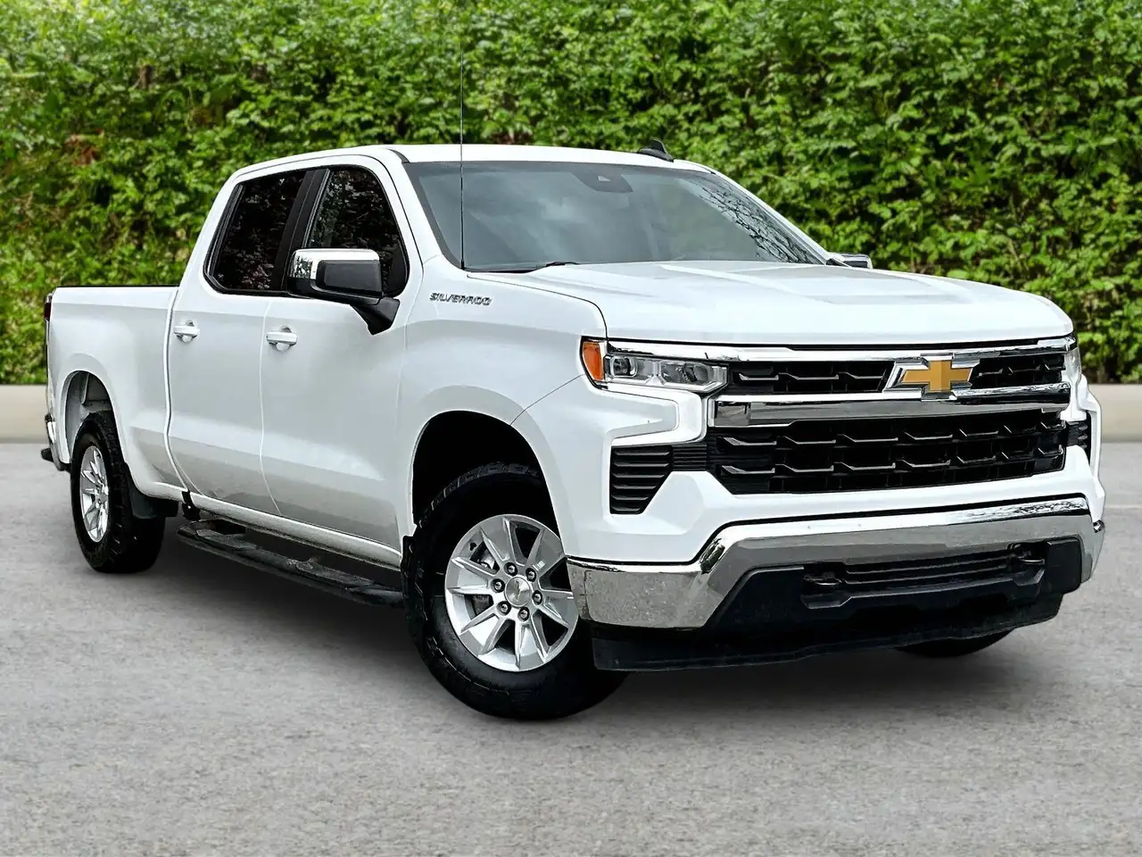 Chevrolet Silverado 1500 photo Chevrolet Silverado 1500