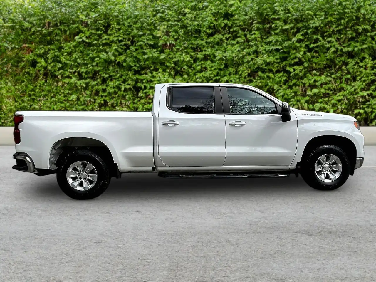 Chevrolet Silverado 1500 photo Chevrolet Silverado 1500