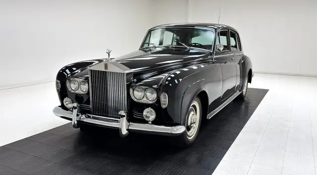 Rolls-Royce Phantom III Saloon