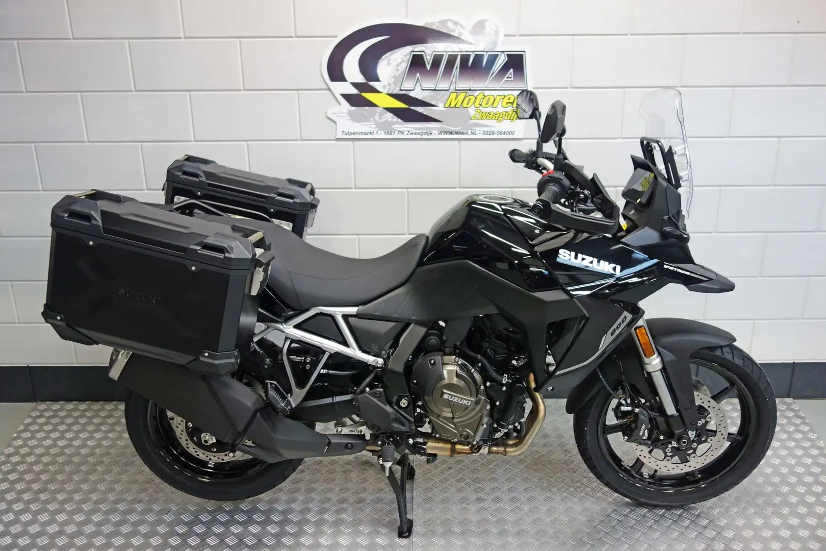 Suzuki V-Strom 800 Zwart - 1