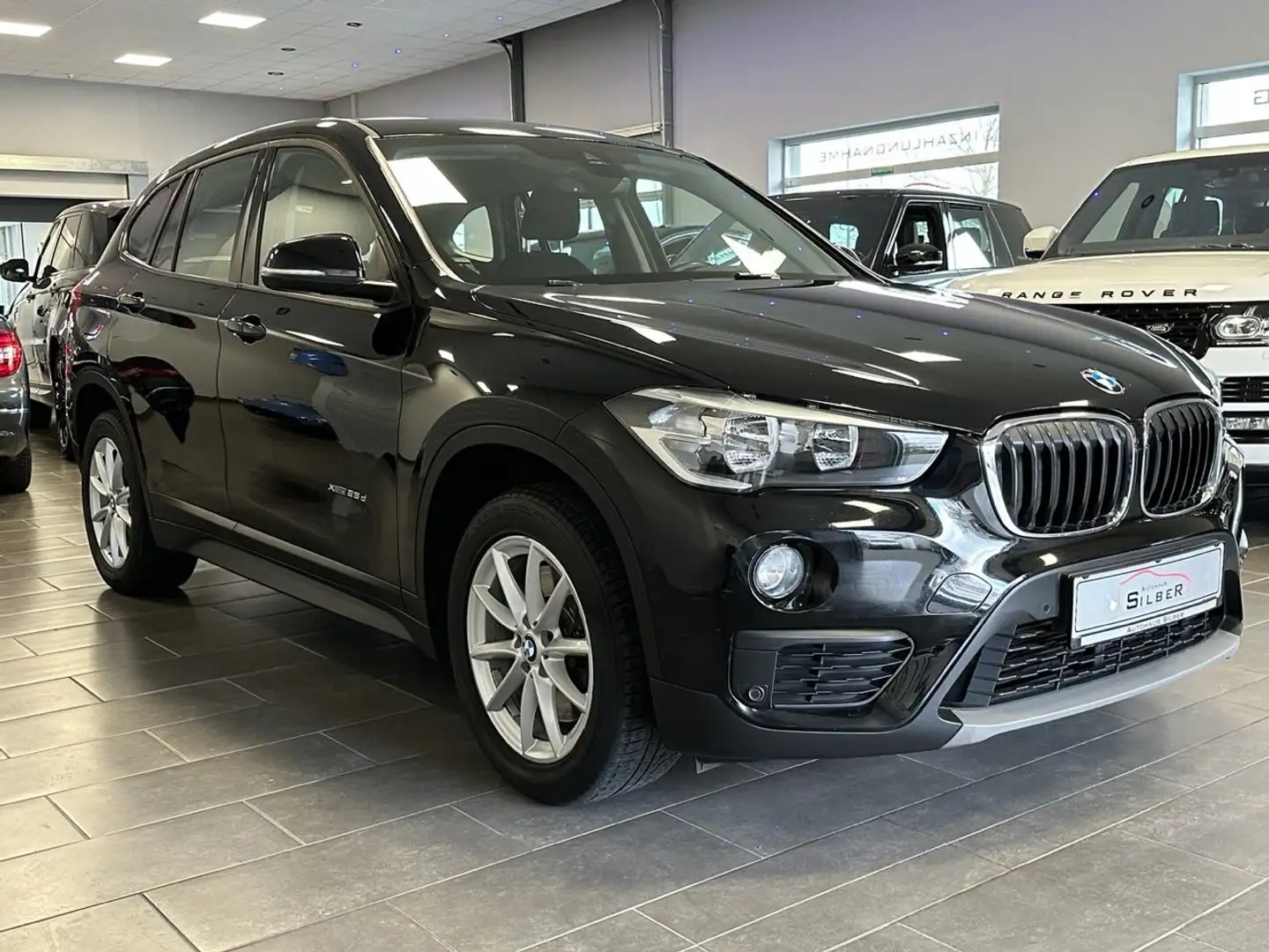 BMW X1 xDrive 25d Advantage Kamera/SHZ/PDC Nero - 2