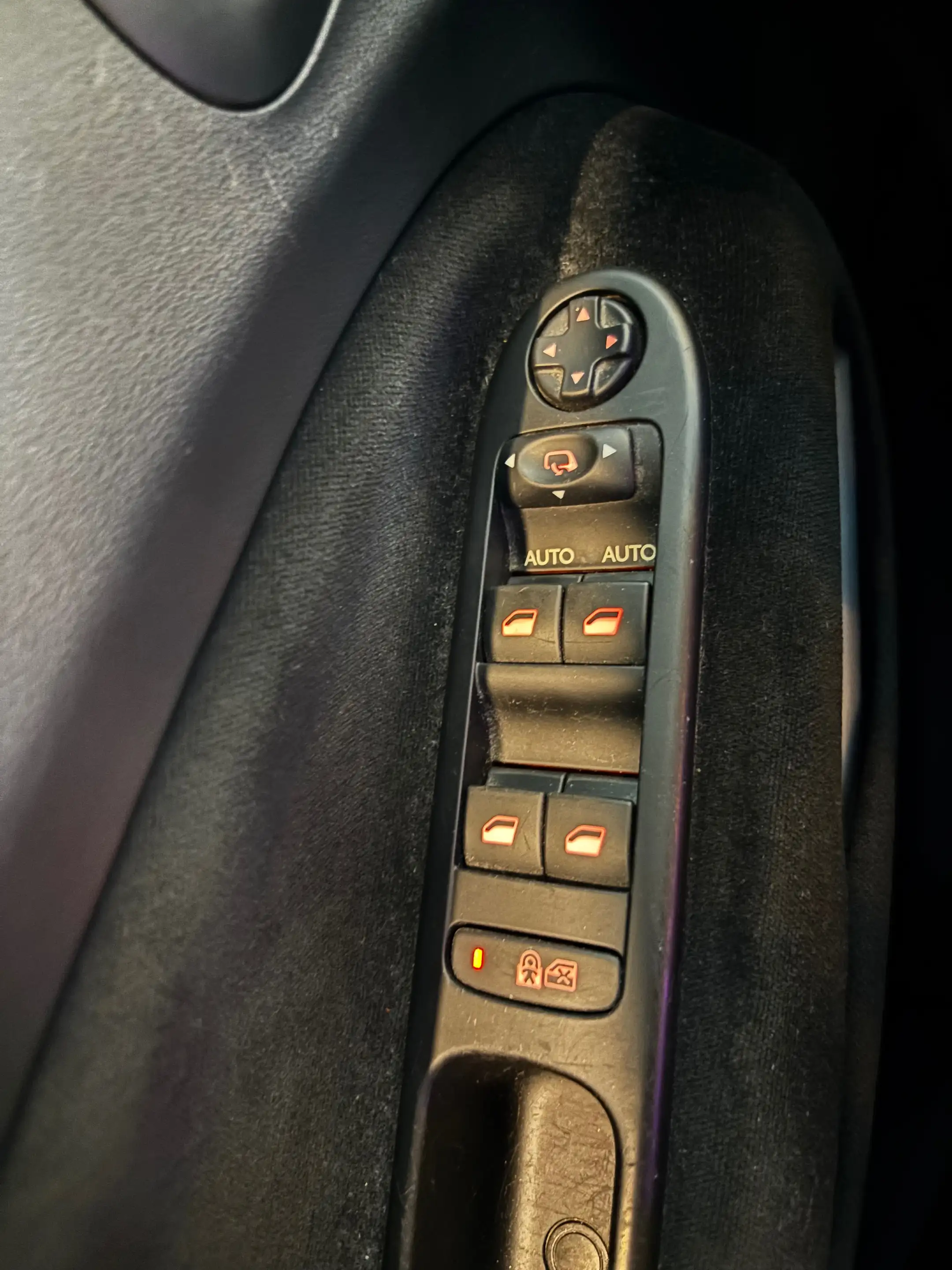 Citroen C3 Picasso C3 Picasso 1.6 VTi Exclusive / automatique / 12 MOIS DE GARANTIE — photo 15